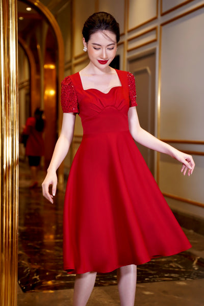Váy Đỏ Tết